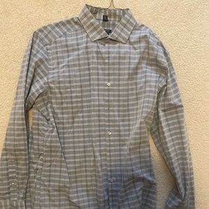 17 Mens VanHeusen Dress Shirt